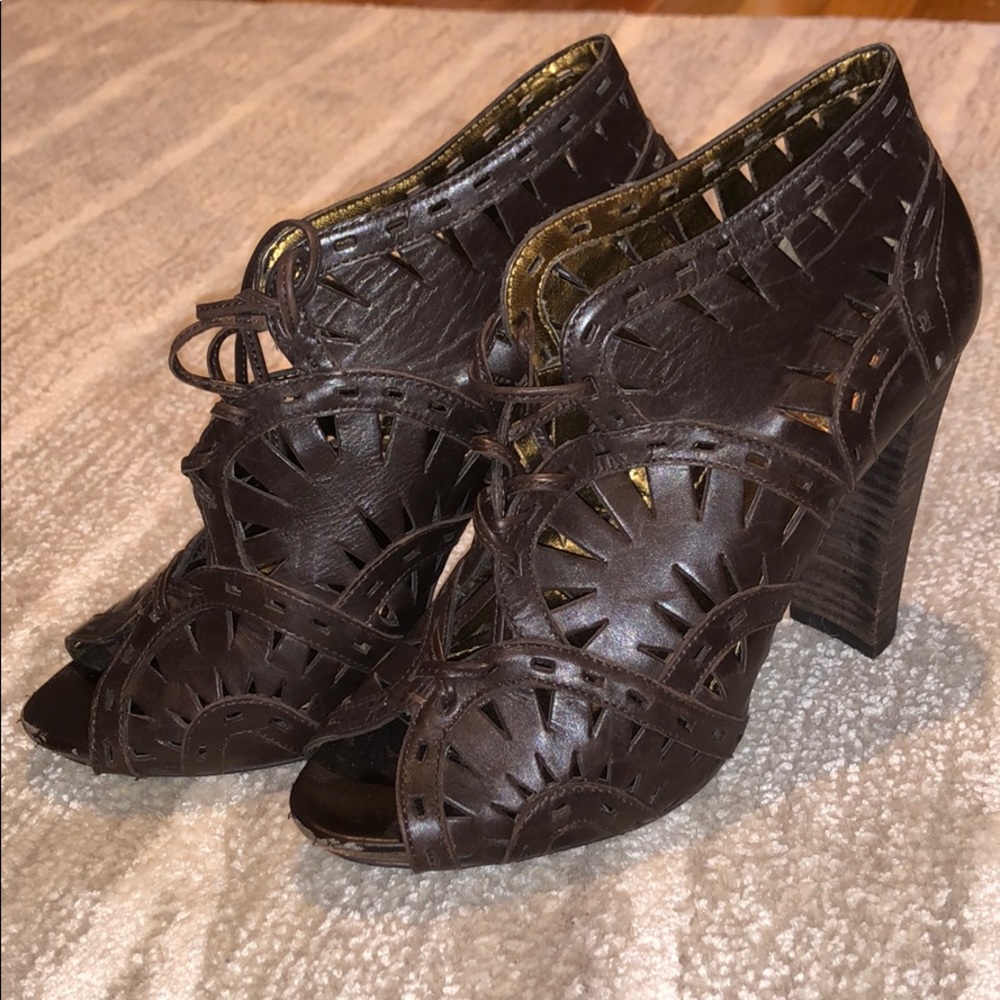 Brown lace up Vince Camuto Heels